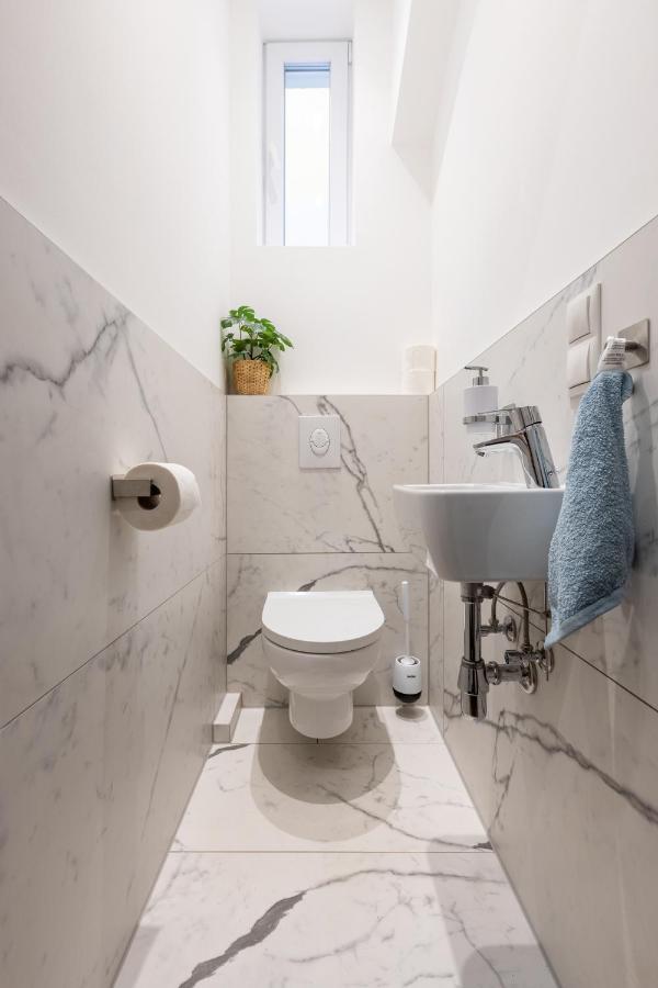 Cozy Apartment, 2 Private Terraces, 8 Min To City Center Viena Exterior foto